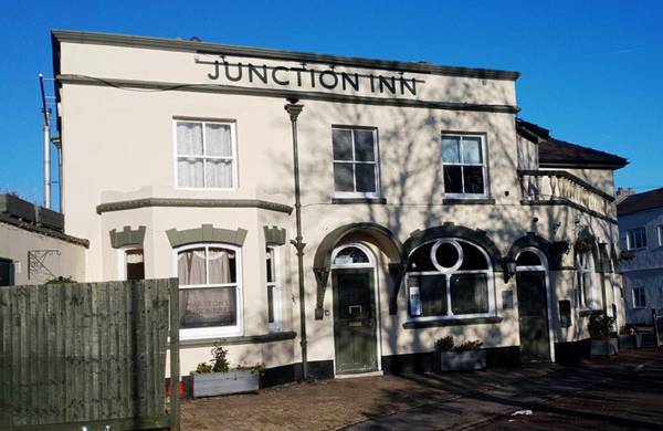 junction inn exterior 600px 1 12 22