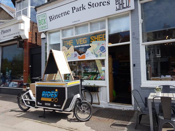 bitterne park stores cargo bike 600px may 22 