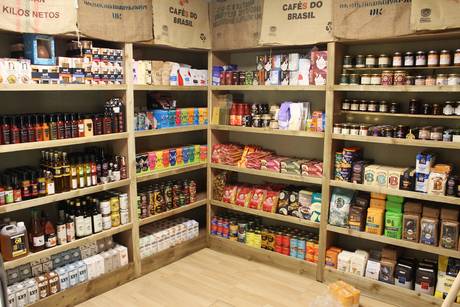 shelves whole shop 1 460px