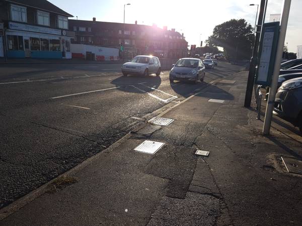 bitterne road west against sun 600px 20220917 181213