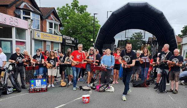 ukes kick off street party 600px