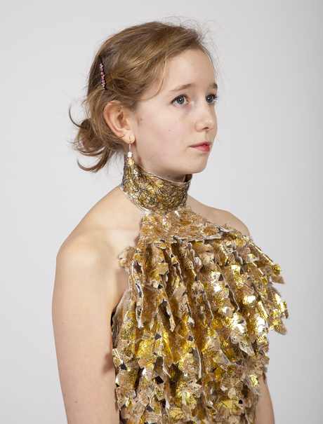 Emma Batchelors golden swan piece