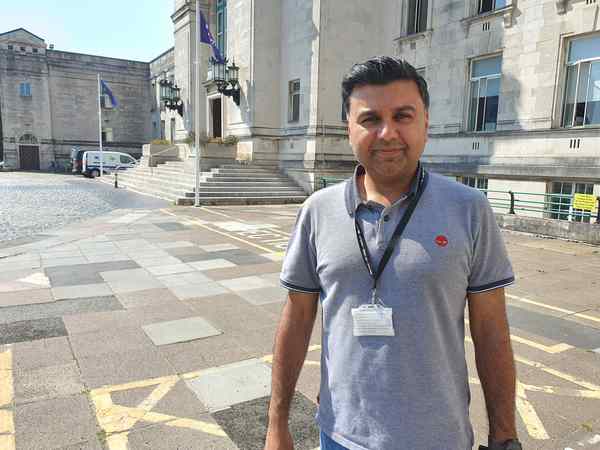 Toqeer Kataria outside civic 600px 20250619 154724